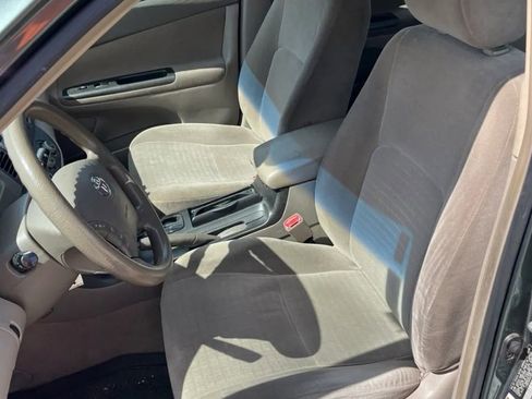 Used 2006 Toyota Camry LE FWD image 5