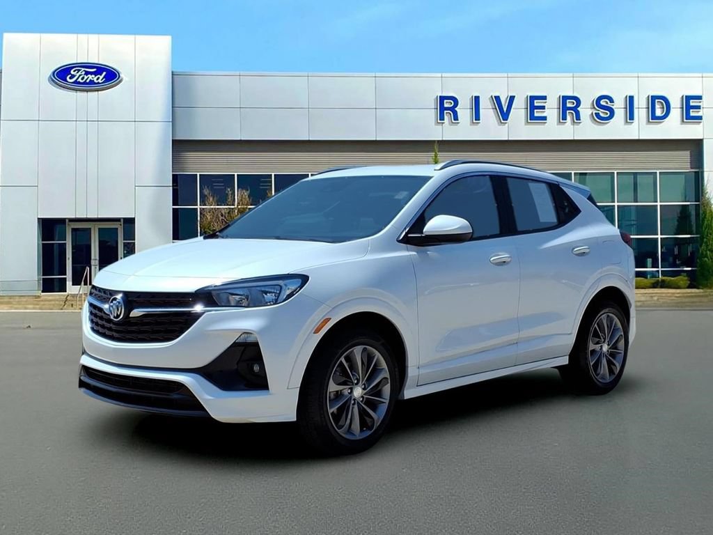 Used 2020 Buick Encore GX Select w/ Sport Touring Package FWD image 3