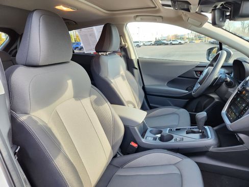 Certified 2025 Subaru Crosstrek 2.0i Premium image 16