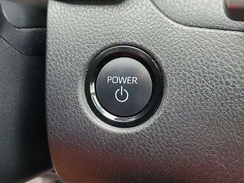 Used 2025 Toyota Camry LE FWD image 31