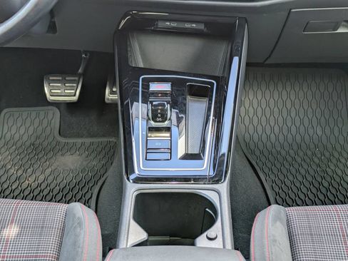 Certified 2023 Volkswagen GTI SE w/ Black Wheel Package FWD image 21