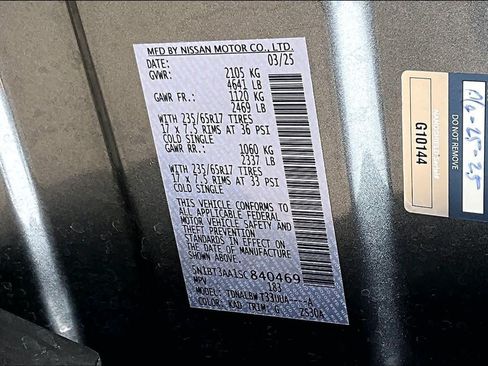 Certified 2025 Nissan Rogue S FWD image 33
