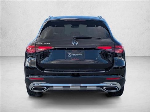 New 2026 Mercedes-Benz GLC 300 GLC 300 image 8