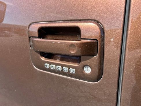 Used 2012 Ford F150 Lariat w/ Lariat Plus Pkg AWD/4WD image 13