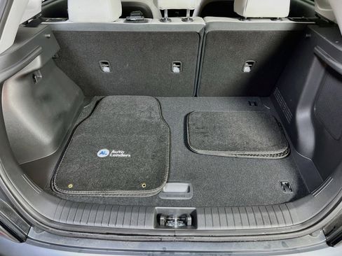 Used 2023 Hyundai Kona Limited image 27