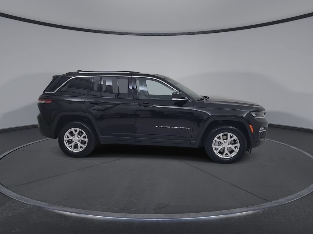 Certified 2023 Jeep Grand Cherokee Limited AWD/4WD image 19