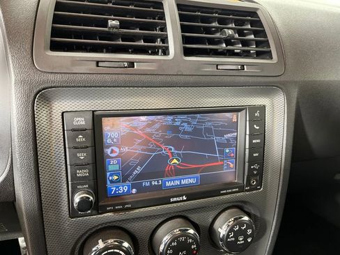 Used 2014 Dodge Challenger R/T RWD image 24