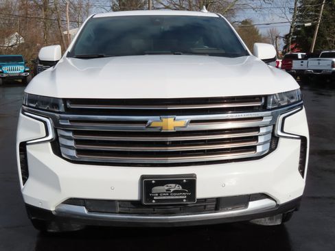 Used 2021 Chevrolet Tahoe High Country w/ Premium Package image 9