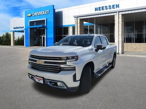 Used 2021 Chevrolet Silverado 1500 High Country w/ Technology Package RWD image 3