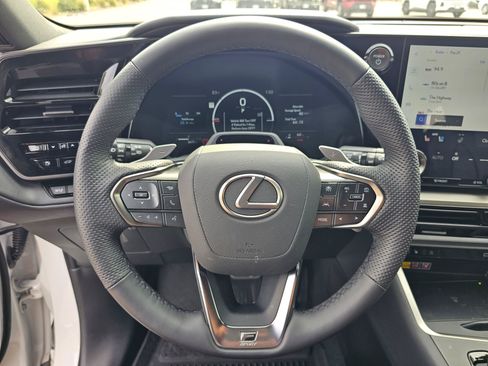 Used 2026 Lexus TX 500h AWD w/ Technology Package image 20