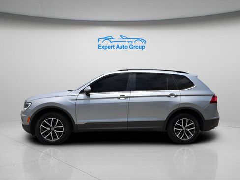 Used 2020 Volkswagen Tiguan S FWD image 2