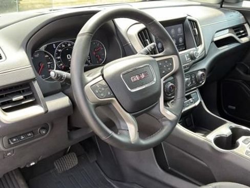 Certified 2024 GMC Terrain Denali w/ Denali Premium Package AWD/4WD image 9