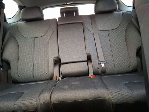 Certified 2023 Hyundai Santa Fe SEL image 19