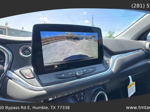 Used 2024 Chevrolet Blazer LT FWD image 12