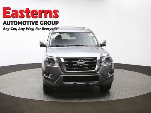 Used 2023 Nissan Armada SL w/ Captain's Chairs Package image 58