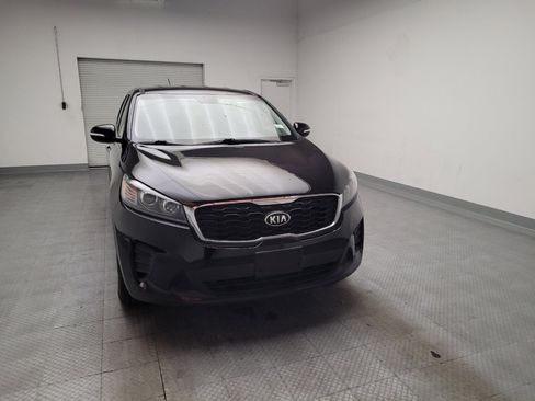 Used 2020 Kia Sorento LX FWD image 14