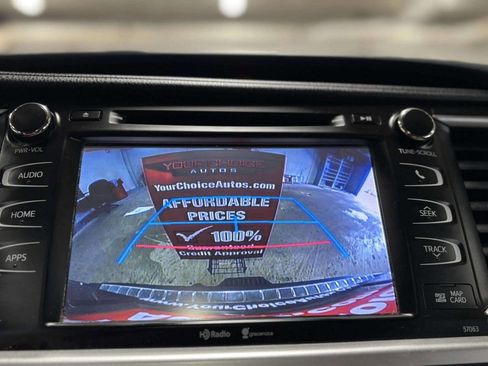 Used 2015 Toyota Highlander XLE AWD/4WD image 26