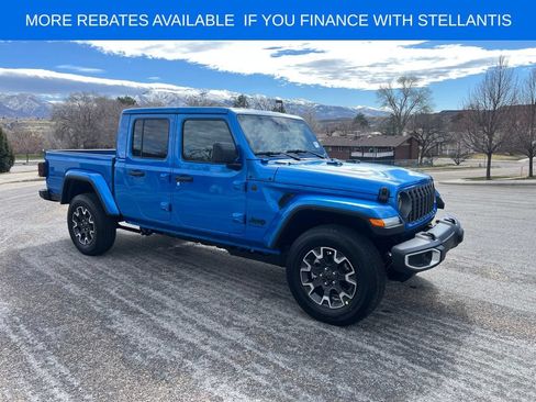 New 2026 Jeep Gladiator Sport AWD/4WD image 7