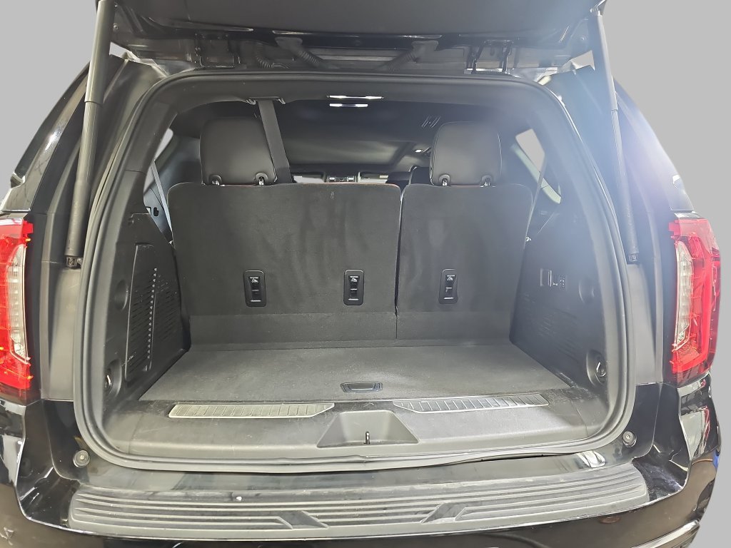 Certified 2023 GMC Yukon Denali Ultimate AWD/4WD image 17
