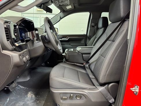 New 2026 Chevrolet Silverado 1500 LT image 13
