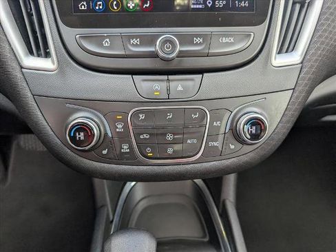 Used 2023 Chevrolet Malibu LT image 11