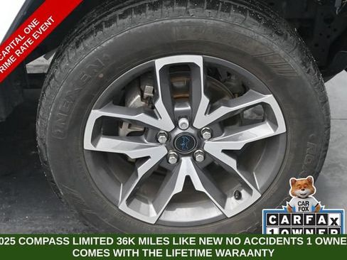 Used 2024 Jeep Wrangler Unlimited w/ Convenience Group AWD/4WD image 41