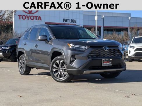 Used 2023 Toyota RAV4 Limited image 2