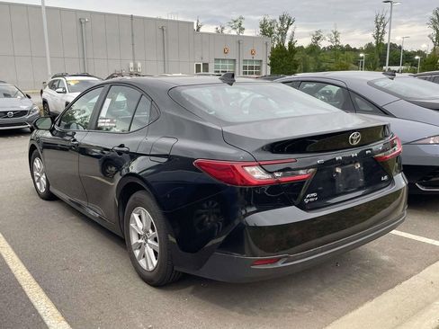 Used 2025 Toyota Camry LE w/ Convenience Package AWD/4WD image 3