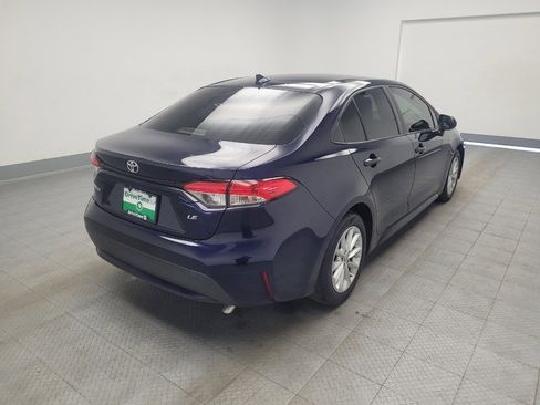 Used 2021 Toyota Corolla LE w/ LE Convenience Package image 9