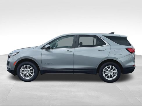 Used 2024 Chevrolet Equinox LT AWD/4WD image 5