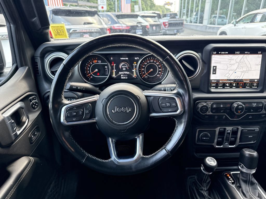 Used 2021 Jeep Wrangler Unlimited Sahara AWD/4WD image 15