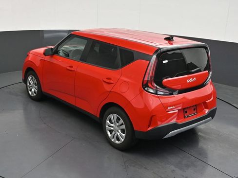 Used 2023 Kia Soul LX FWD image 17