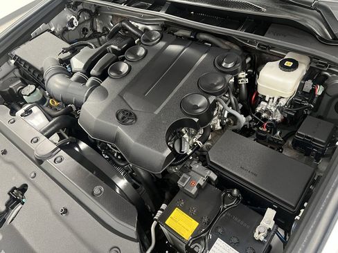 Used 2023 Toyota 4Runner SR5 Premium image 73