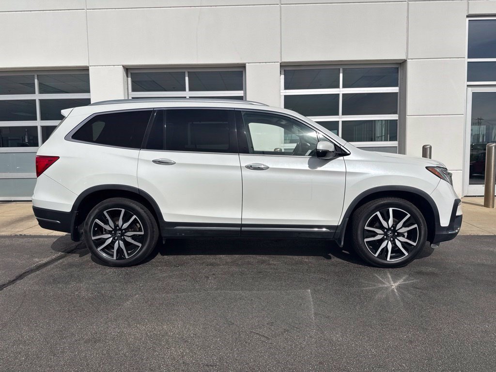Used 2020 Honda Pilot Elite image 3