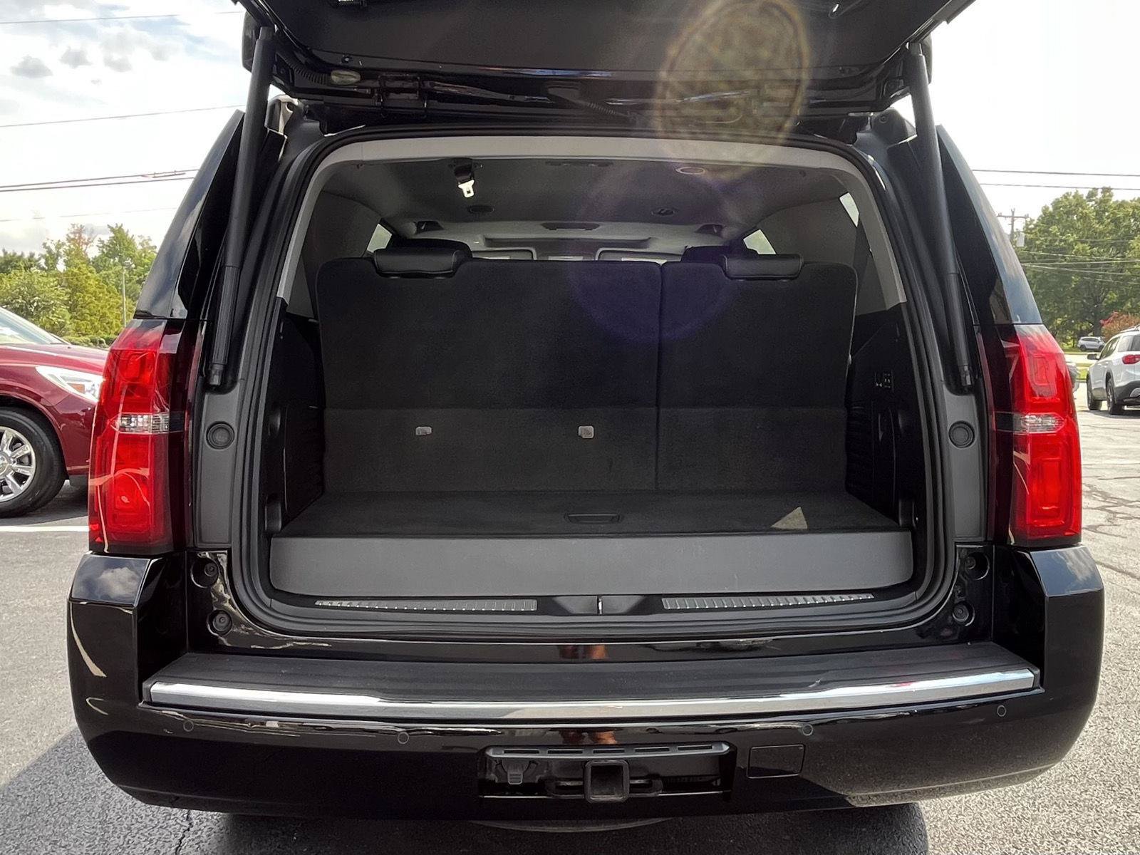 Used 2019 Chevrolet Tahoe Premier AWD/4WD image 23