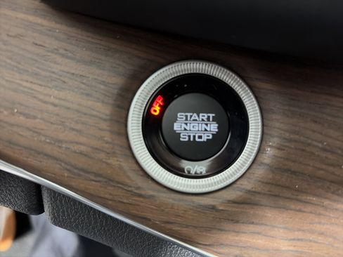 Used 2023 Jeep Grand Cherokee L Summit w/ Advanced Protech Group IV image 36