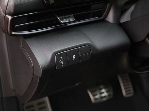 New 2025 Hyundai Elantra N Line image 13