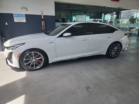 Used 2020 Cadillac CT5 V w/ Platinum Package RWD image 1