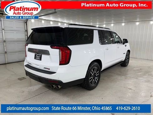 Used 2022 GMC Yukon XL AT4 image 5