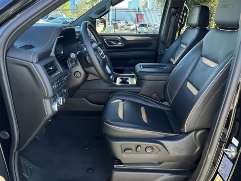 Used 2024 GMC Yukon AT4 w/ AT4 Premium Plus Package image 20