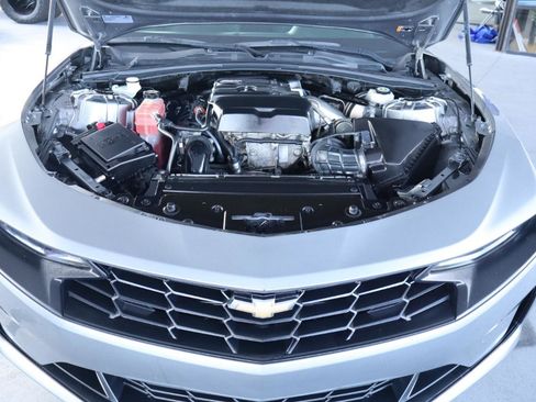 Used 2019 Chevrolet Camaro LT w/ Technology Package RWD image 34