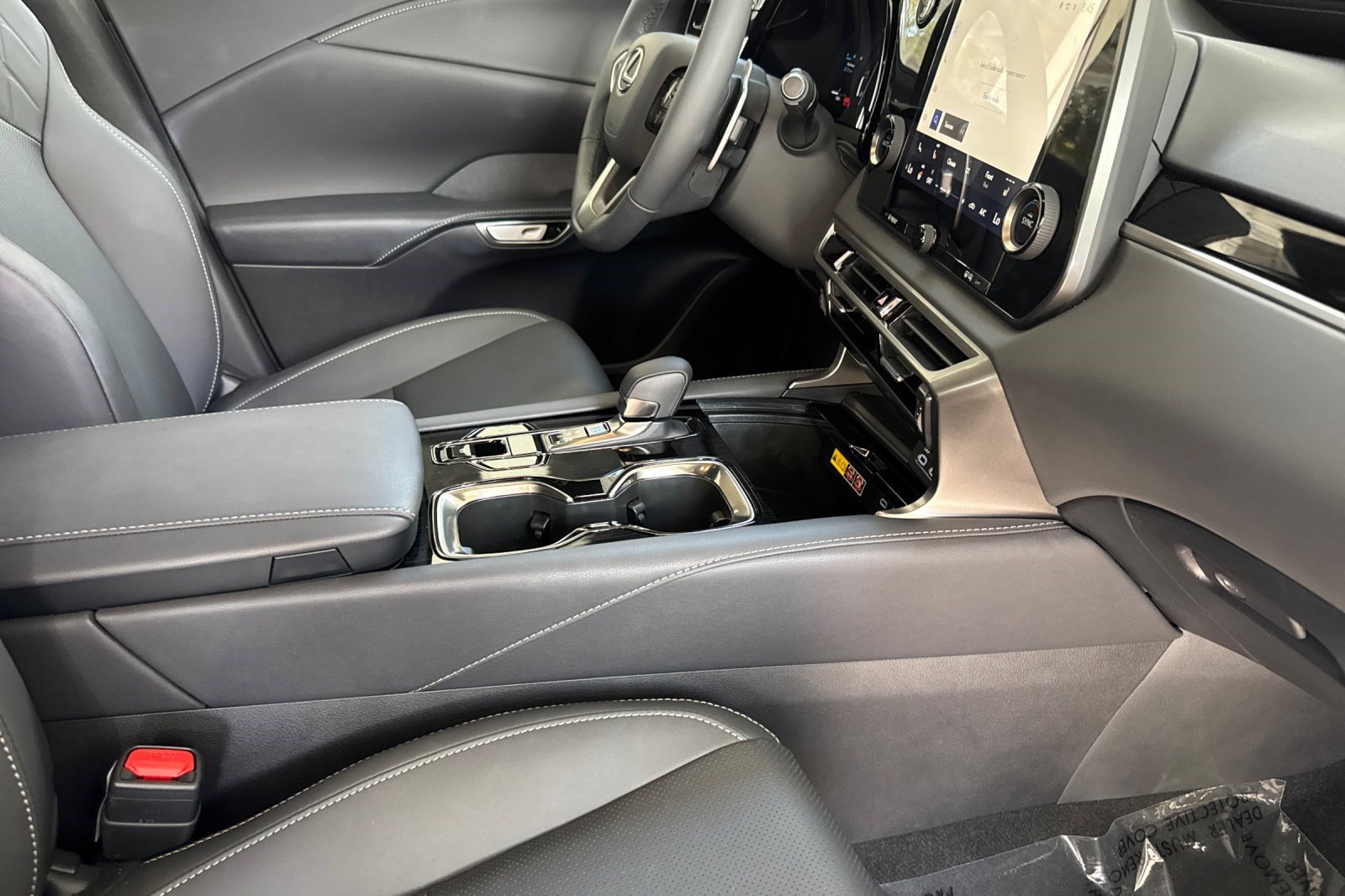 Used 2026 Lexus RX 350 FWD w/ Accessory Package (Z1) image 20