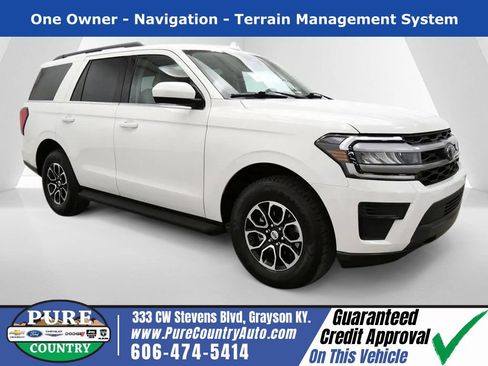 Used 2022 Ford Expedition XLT AWD/4WD image 1