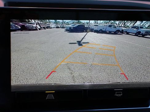 Used 2023 Chevrolet Silverado 1500 LT image 28