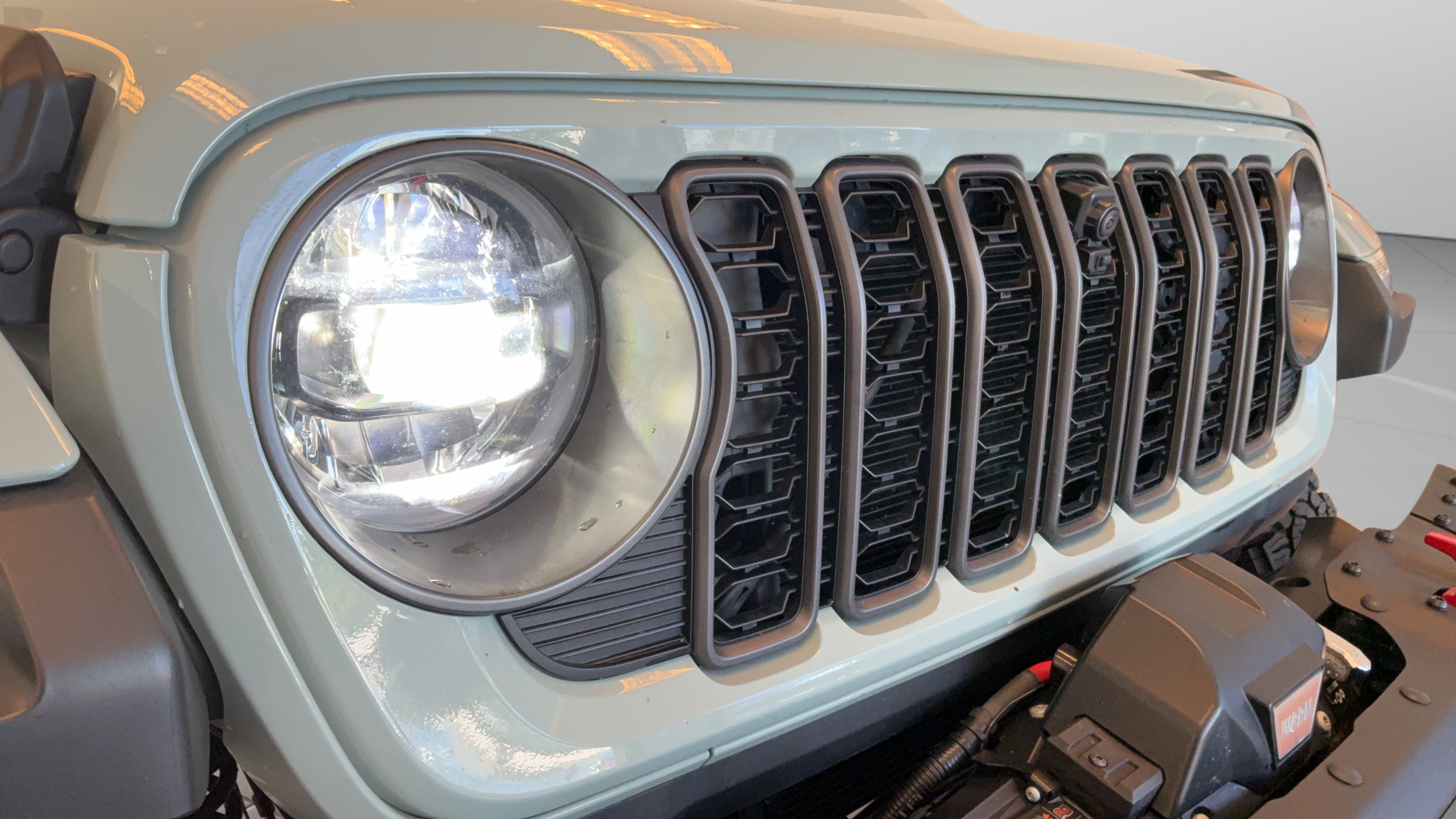 Used 2024 Jeep Wrangler Unlimited Rubicon AWD/4WD image 62