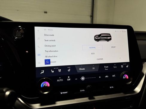 Used 2025 Lexus TX 350 AWD w/ Technology Package image 25