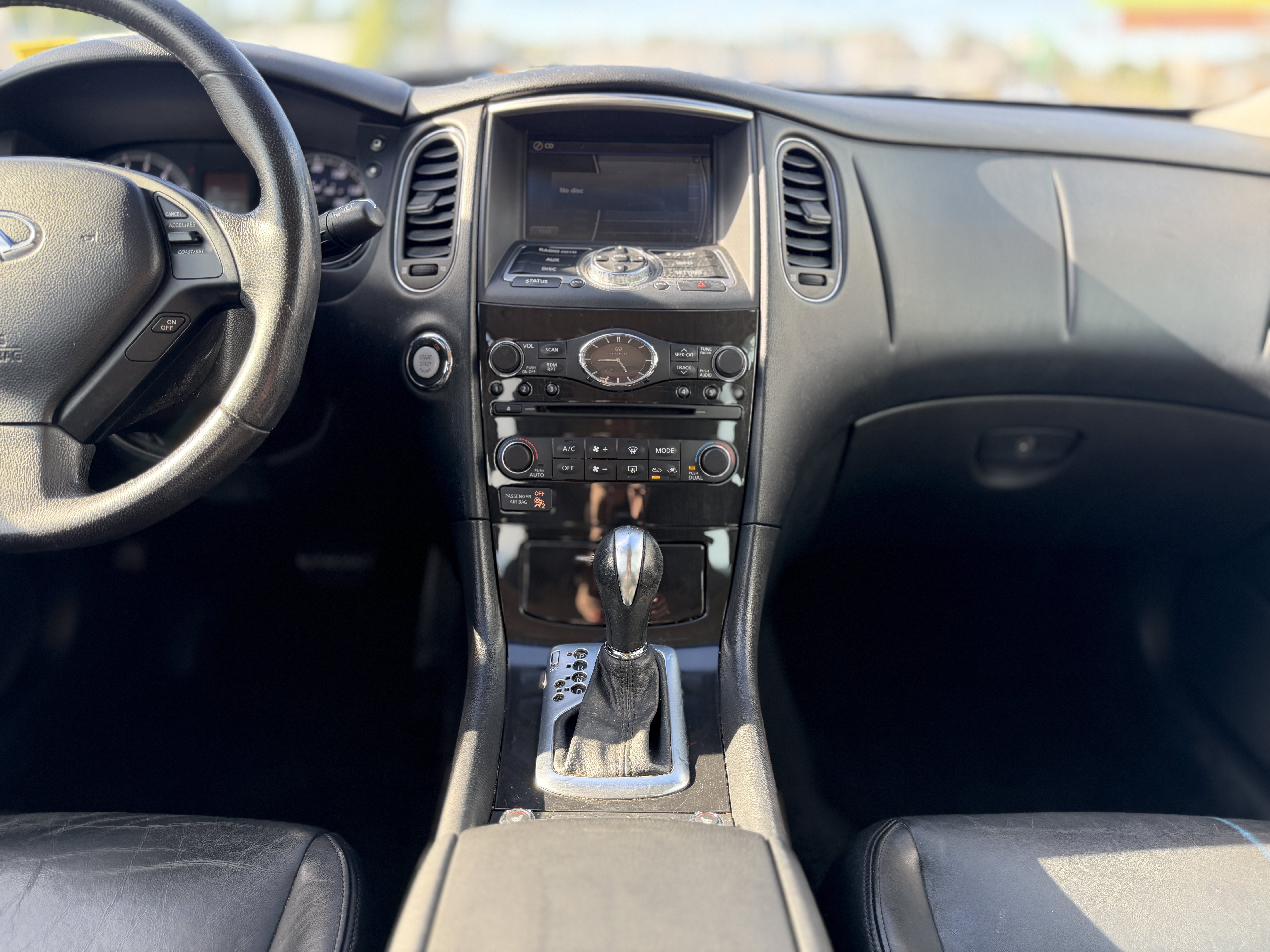 Used 2015 INFINITI QX50 AWD image 19