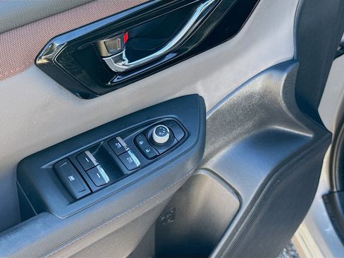 Used 2025 Subaru Forester Sport image 22