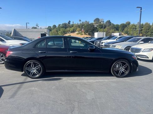 Used 2020 Mercedes-Benz E 450 4MATIC Sedan image 4