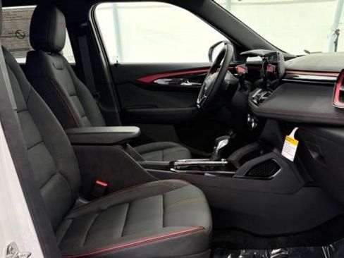 New 2026 Chevrolet TrailBlazer RS w/ Convenience Package AWD/4WD image 21